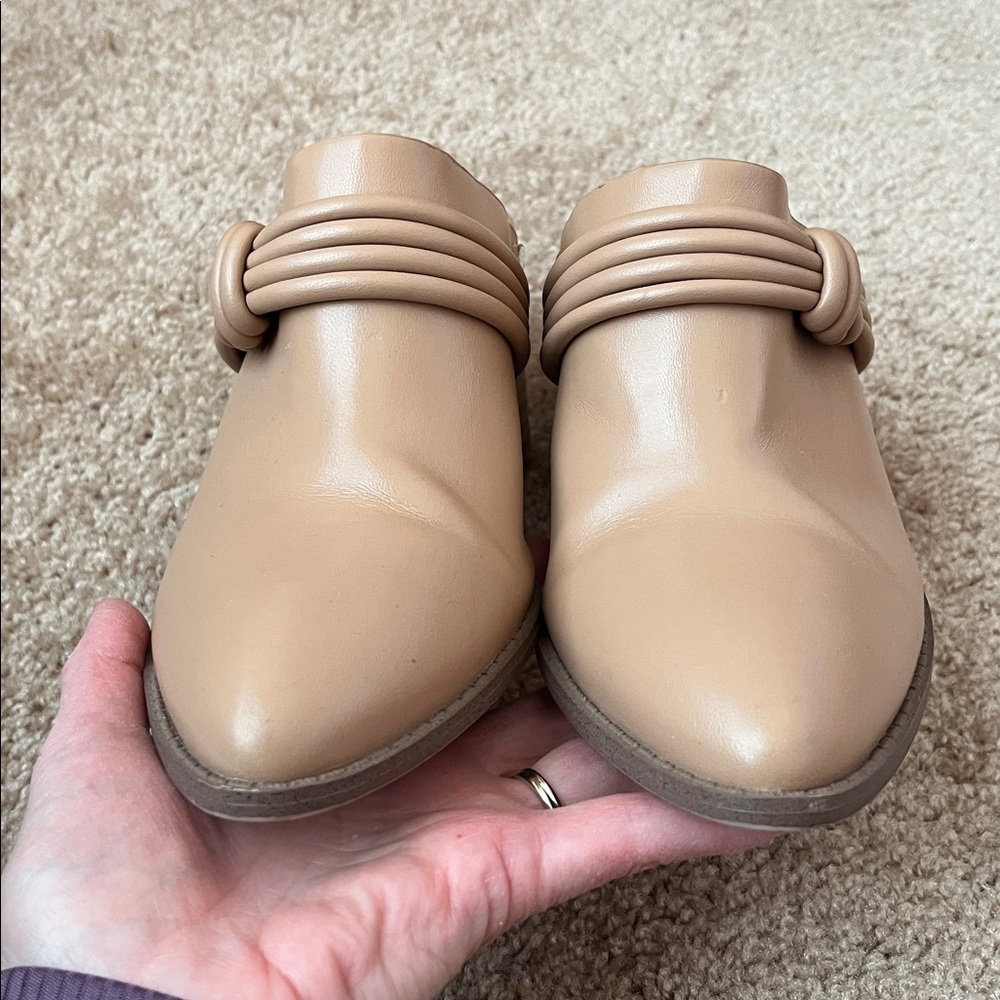 Dolce Vita Tabitha Stacked Heel Mules - Picture 3 of 7